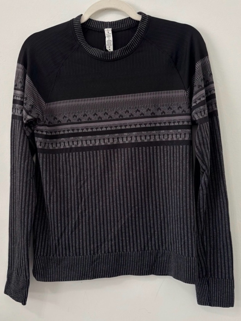 Lululemon Rest Less Black & Charcoal Patterned Crewneck Pullover Sweater